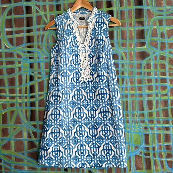 Mud Pie Dresses & Skirts - Mud Pie Women's sleeveless mini dress in geometric  Print size small